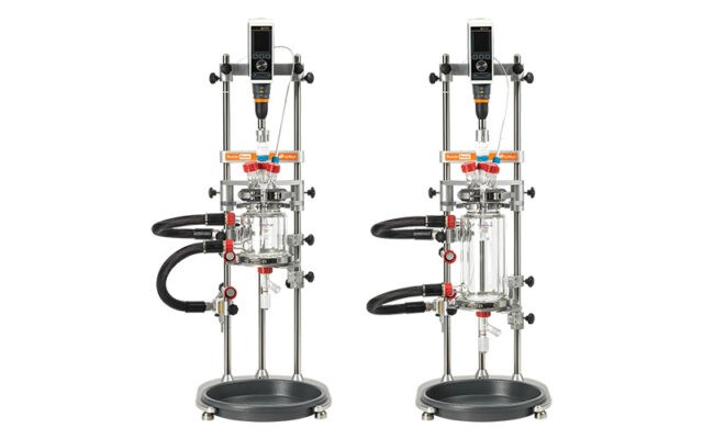 ריאקטור מעבדתי עם סינון Reactor-Ready-Filter תוצרת Radleys